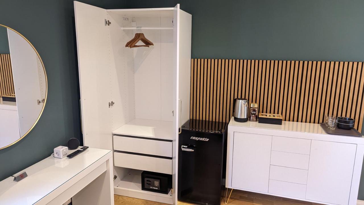 3 Rooms - Zimmervermietung Naehe Flughafen Ber - Gratis Wlan, Parken & Netflix Βερολίνο Εξωτερικό φωτογραφία