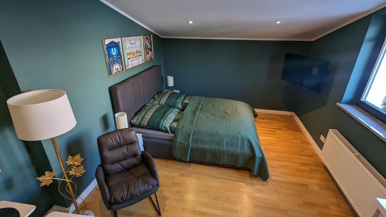 3 Rooms - Zimmervermietung Naehe Flughafen Ber - Gratis Wlan, Parken & Netflix Βερολίνο Εξωτερικό φωτογραφία