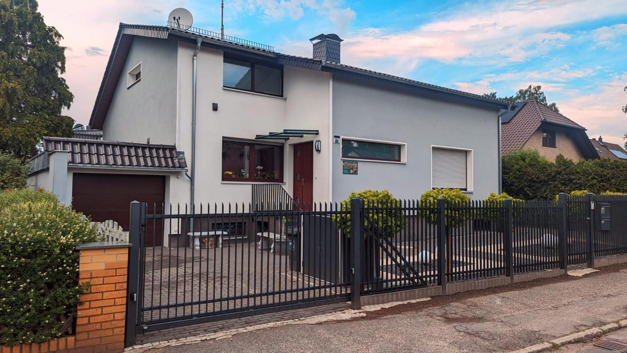 3 Rooms - Zimmervermietung Naehe Flughafen Ber - Gratis Wlan, Parken & Netflix Βερολίνο Εξωτερικό φωτογραφία